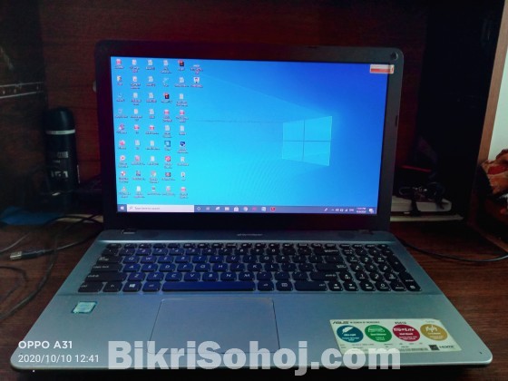 Asus Laptop X541U core i3 6 Gen 4 GB Ram 1TB HDD